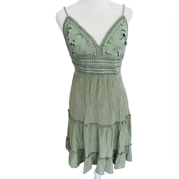 Love Tree green spaghetti strap lined dress w/ appliqué bodice open tie back L - Picture 1 of 6